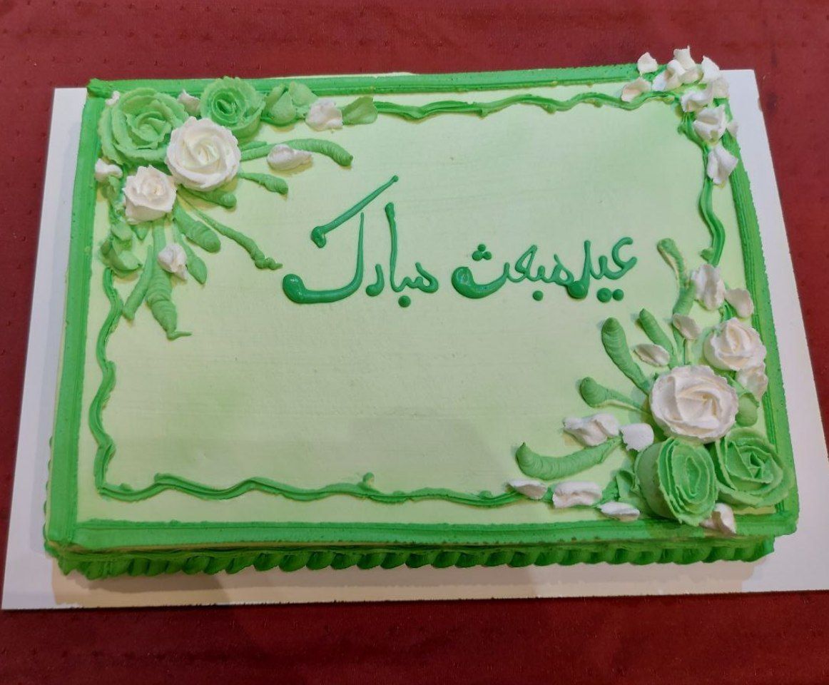 جشن مبعث و تولد یک مربی بازیکن ساز در اردوی تیم ملی جوانان ایران