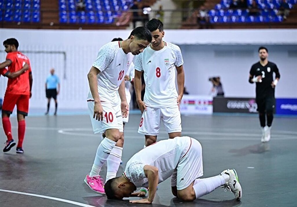 پادشاهی که نباید غافلگیر شود