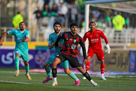 گزارش تصویری از دیدار تیم های پیکان و خیبر خرم آباد