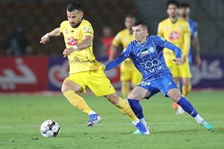 گزارش تصویری/ دیدار تیم‌های استقلال و فجر شهید سپاسی