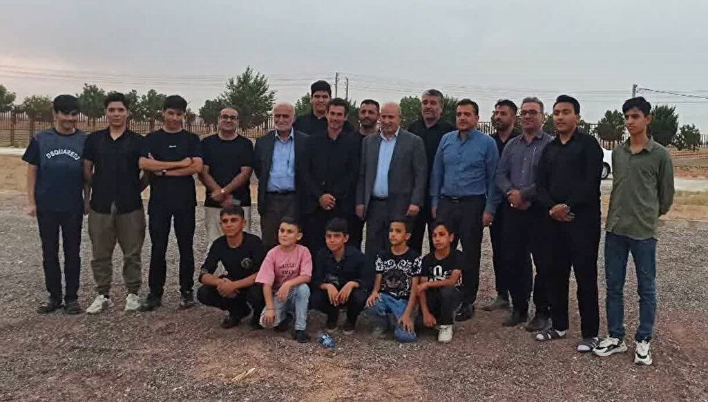 بازدید رئیس فدراسیون و نماینده مجلس از چمن قهاوند