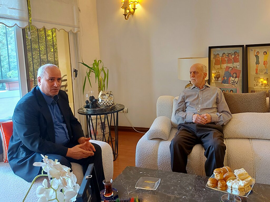 رئیس فدراسیون به عیادت افتخار فوتبال رفت