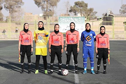 تصاویری از دیدار تیم های سنگین ماشین ایستا و آوا تهران