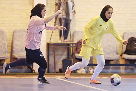 تصاویری از دیدار تیم ملی فوتسال دختران نوجوان برابر تیم آرمینه تهران