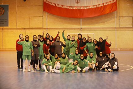 تمرین شاداب تیم ملی فوتسال بانوان با بازی درون‌تیمی و تمرکز بر پاورپلی و پرس