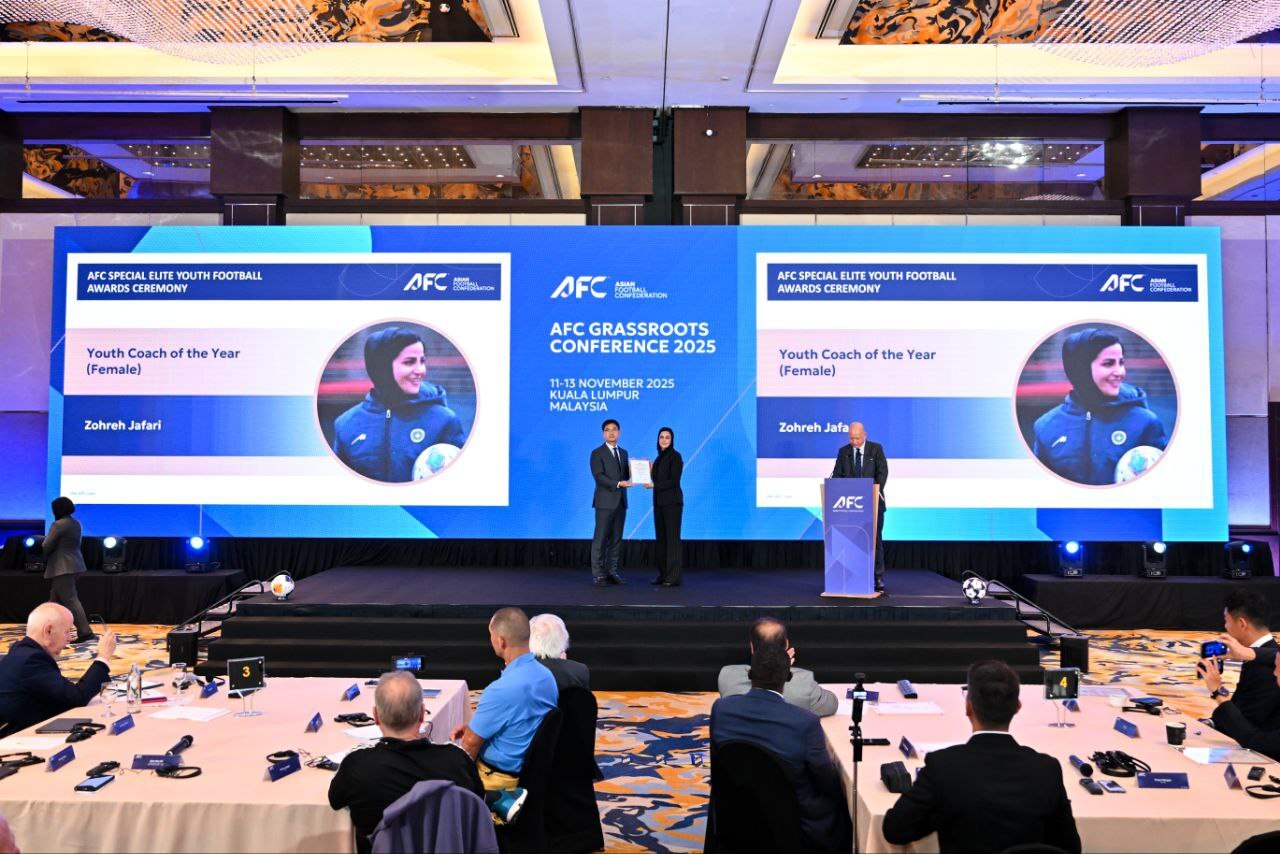 زهره جعفری مربی زن جوان سال آسیا ۲۰۲۵ شد زهره جعفری مربی زن جوان سال آسیا ۲۰۲۵ شد