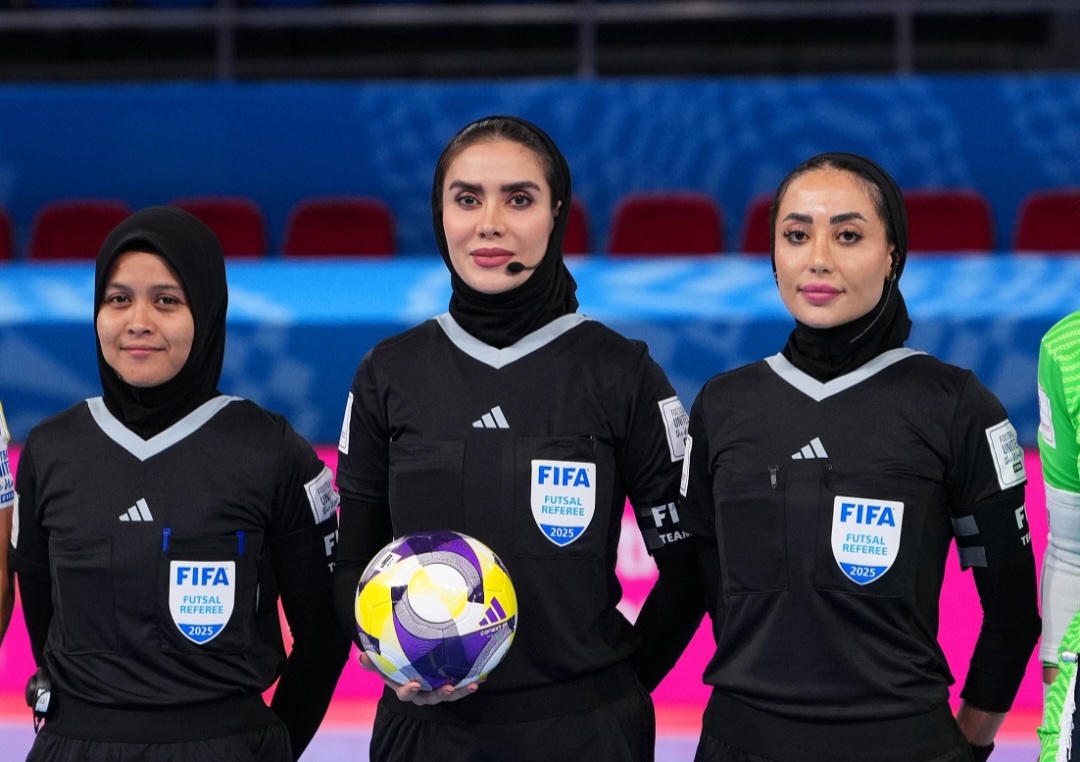 قضاوت دیدار تایلند و فیلیپین در اختیار زری فتحی و گلاره ناظمی قضاوت دیدار تایلند و فیلیپین در اختیار زری فتحی و گلاره ناظمی