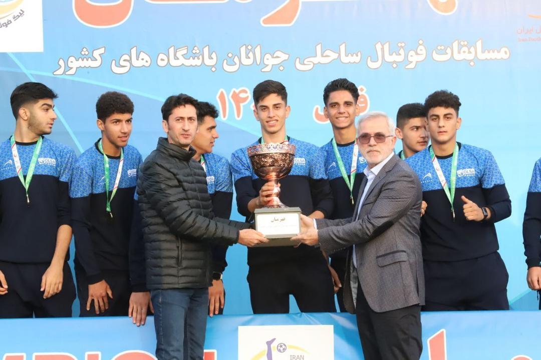 قهرمانی تیم فوتبال ساحلی  مقاومت گلساپوش یزد