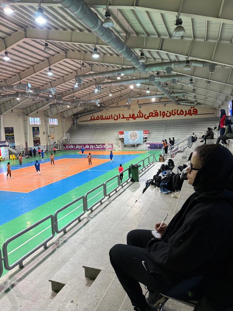 حضور کادر فنی تیم ملی فوتسال بانوان در رقابتهای لیگ برتر و دسته یک حضور کادر فنی تیم ملی فوتسال بانوان در رقابتهای لیگ برتر و دسته یک