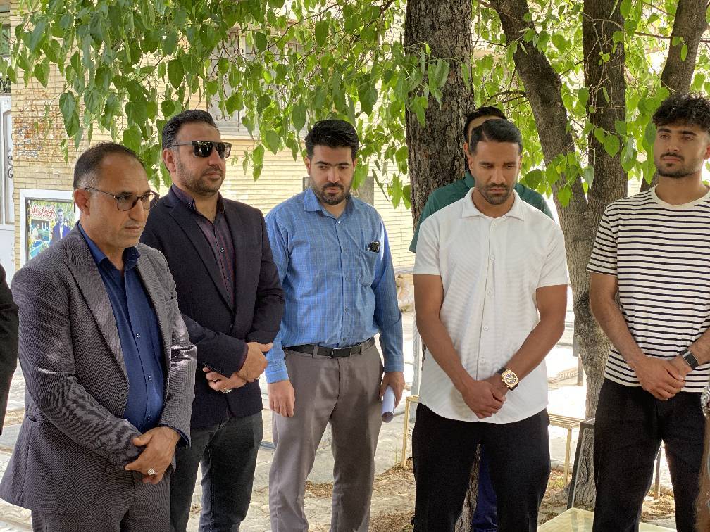 تجدید میثاق با قهرمانان واقعی تجدید میثاق با قهرمانان واقعی