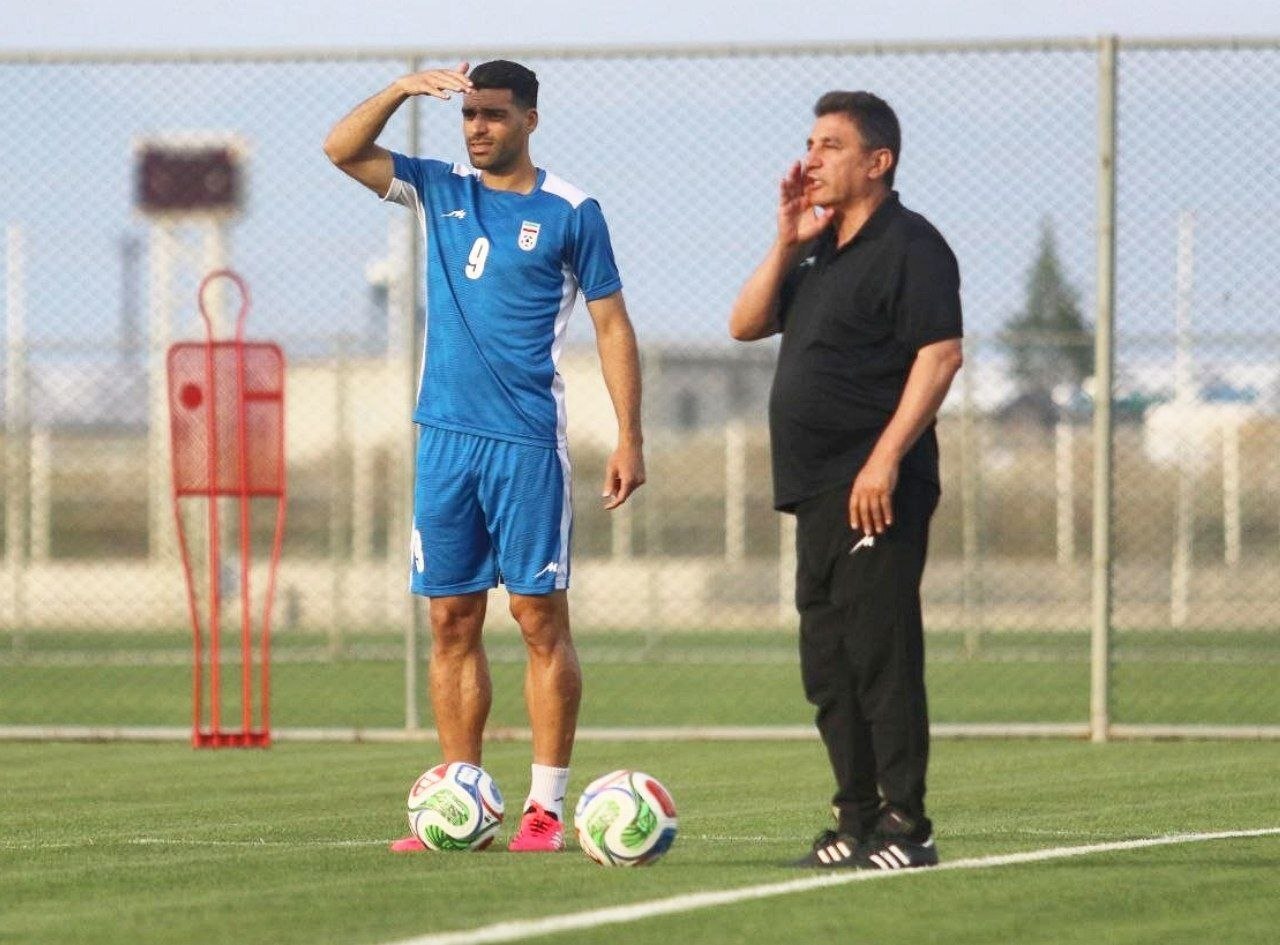 مرور برنامههای تاکتیکی تیم ملی در آستانه دیدار با گامبیا مرور برنامههای تاکتیکی تیم ملی در آستانه دیدار با گامبیا