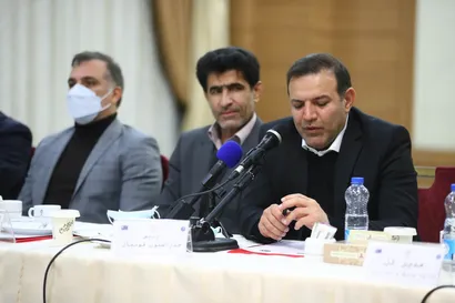 عزیزی‌خادم: تملق جایی در فدراسیون فوتبال ندارد