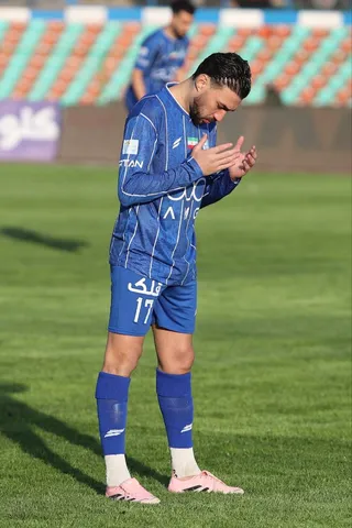 استقلال 