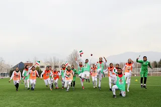 فوتبال بانوان
