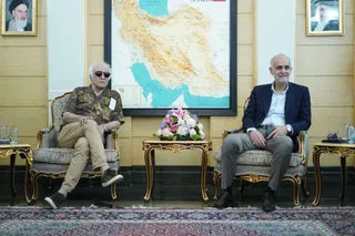 آموزش