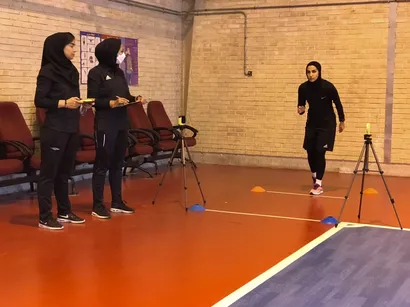 از 48 داور تست کتبی و آمادگی جسمانی گرفته شد
