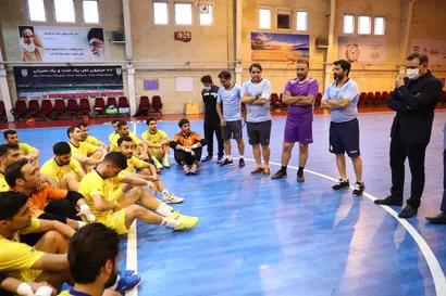 بازدید رییس فدراسیون و عضو ستادهماهنگی و برنامه‌ریزی جام جهانی از تیم ملی فوتسال