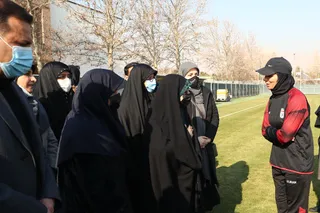 بانوان 2