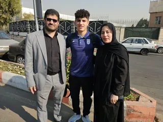 فرودگاه 