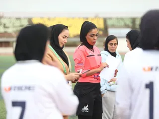 بانوان 