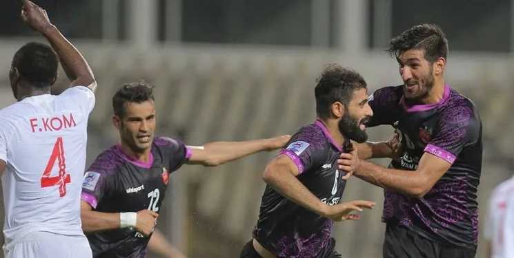 پرسپولیس مقتدرانه صدرنشین شد