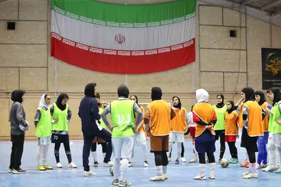 برگزاری تمرین دختران مستعد زیر نظر کادر فنی تیم ملی فوتسال