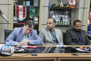 مهدی تاج