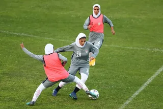 بانوان 2