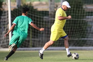 زیر 15 سال