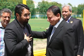 آموزش