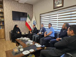 آموزش