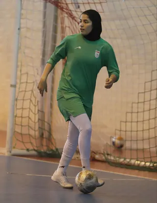 ۶۶