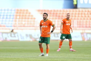 مس