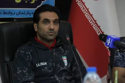 عباس هاشم پور: ایران در فوتبال ساحلی ابر قدرت است