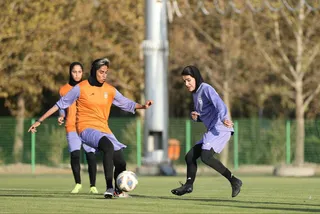 بانوان 