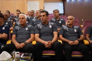 آموزش