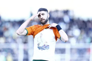 مس