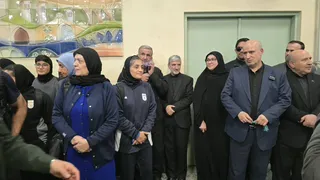 ۸۸