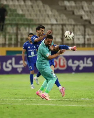 پیکان 