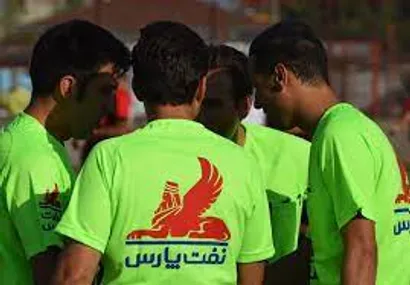 اعلام تیم داوری دو دیدار از هفته سی ام لیگ برتر