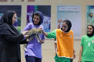 بانوان 