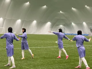 بانوان 