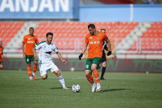 مس