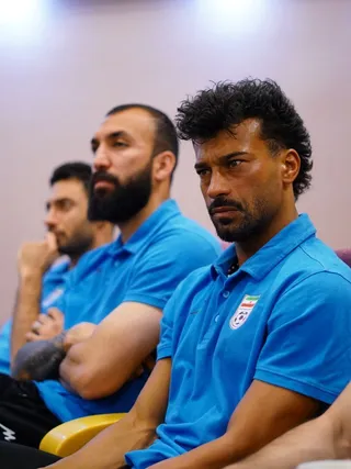 داور