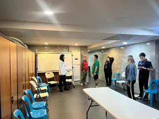 بانوان 