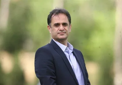 نوروزی: یک دستگاه سونوگرافی در اختیار کادر پزشکی تیم ملی فوتبال قرار گرفت