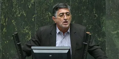 کاظمی: مجلس تمام قد از تصویب اساسنامه فدراسیون فوتبال دفاع می کند