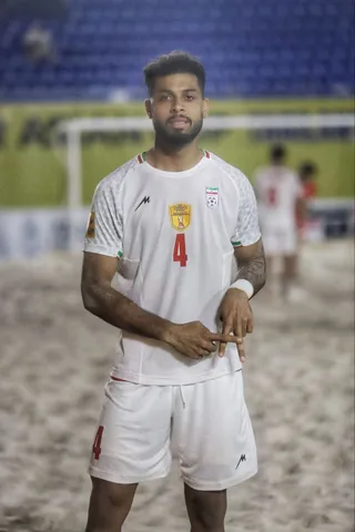سعید پیرامون