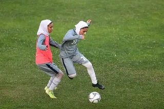 بانوان 2