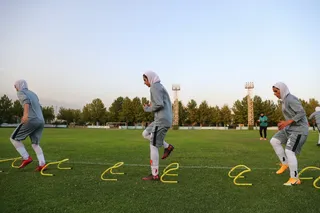 بانوان 2